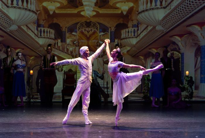 Ballet dancers on stage
