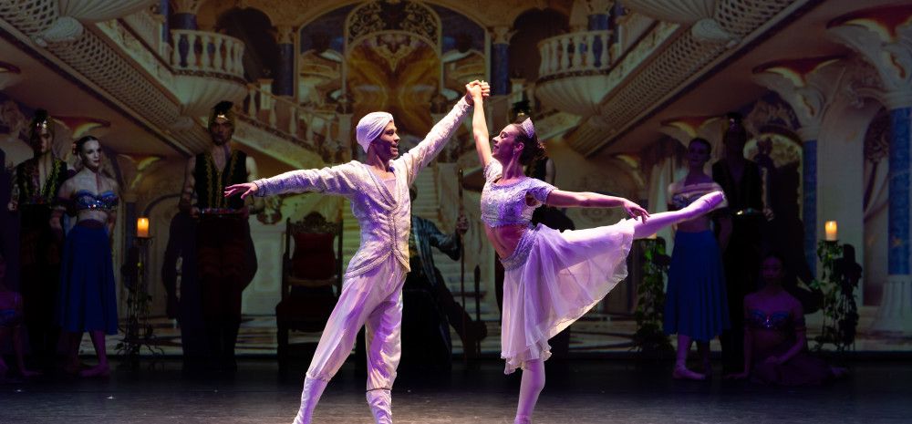 Ballet dancers on stage